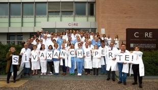 Campagna di vaccinazione antinfluenzale: flash mob degli operatori dell’Ausl Irccs di Reggio Emilia