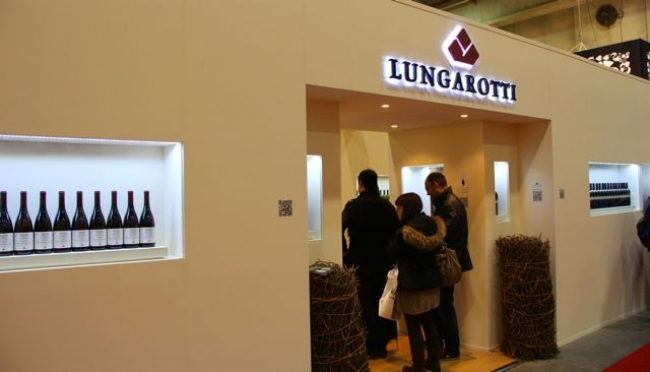 Vino: torna a volare il mercato interno della Cantine Lungarotti