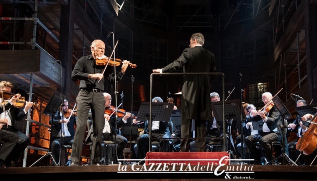Il violinista di fama internazionale Massimo Quarta in San Francesco del Prato - Foto di Francesca Bocchia