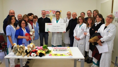 Grazie ai SuperCoccolosi Conad donati 14 mila euro all&#039;Ospedale dei Bambini di Parma
