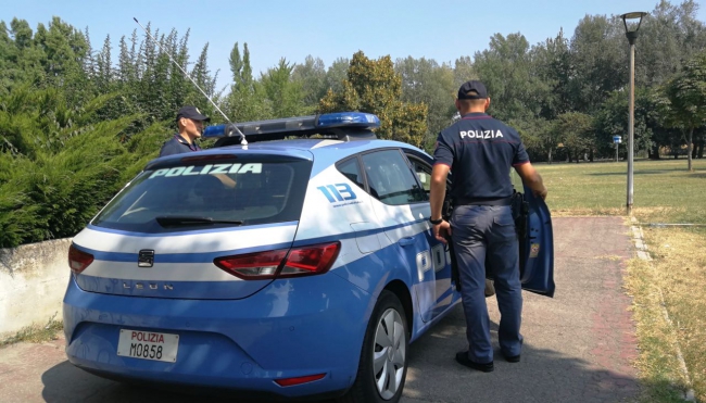 Mandato di arresto europeo per traffico di sostanze stupefacenti: la Polizia di Stato arresta cittadino albanese.