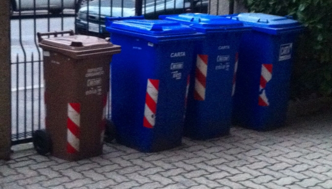 Parma - Raccolta rifiuti durante le festività