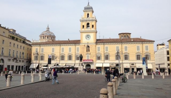 Parma - Commemorazione dei Sette Martiri in Piazza Garibaldi