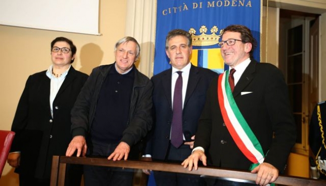 La presidente Maletti, don Ciotti, Di Matteo e il sindaco Muzzarelli