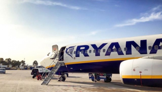 Ryanair cancella 2.000 voli, EasyRimborso annuncia il risarcimento per i passeggeri