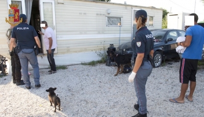 Controlli della Polizia di Stato al Campo nomadi di Correggio