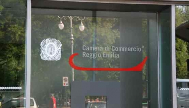 Reggio Emilia, falsi funzionari camerali in azione