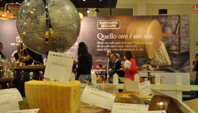 World Cheese Awards: è Il Parmigiano Reggiano il formaggio più premiato al mondo