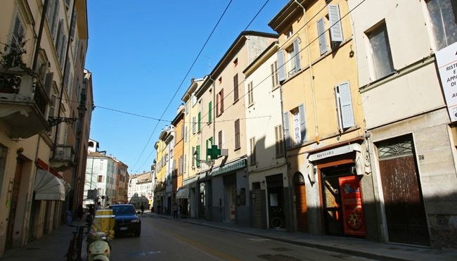Parma, Pubblicato il bando per sostenere nuove attività commerciali in via Bixio - Imbriani