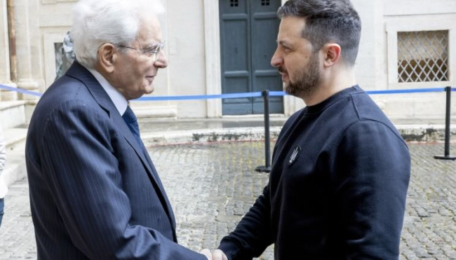 Zelensky a Roma: “voglio una pace Ucraina”
